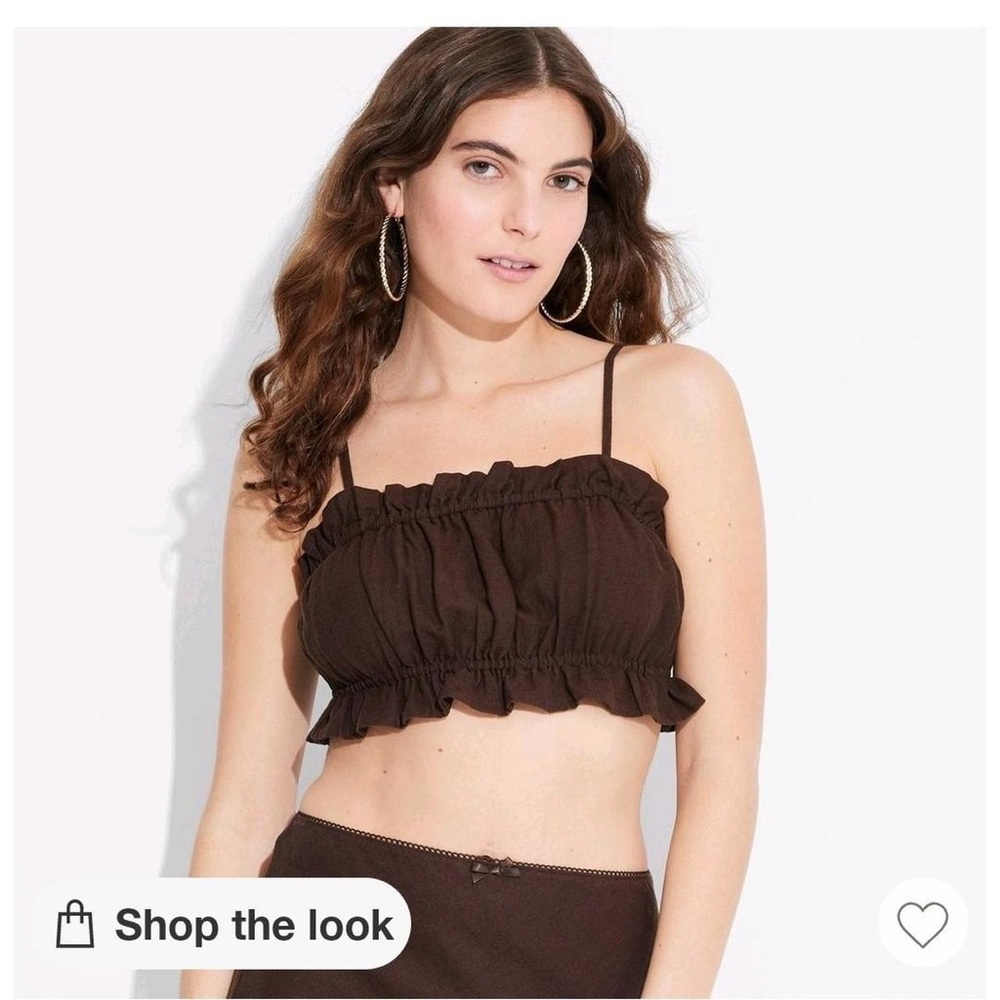 NWT LACE UP BACK RUFFLE TOP